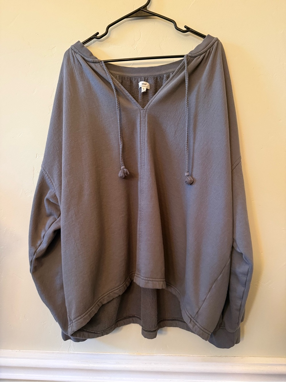 Aerie Oversized V-Neck Sweatshirt Gray Slouchy Tassel Hoodie Size XL